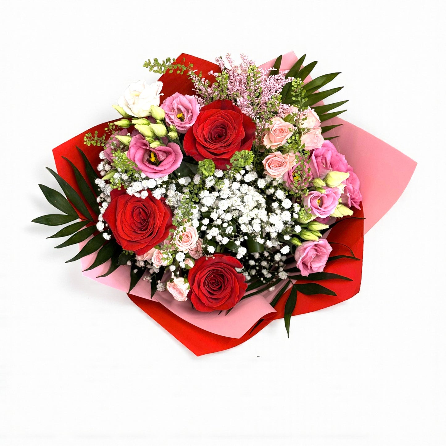 Buchet „Romantic Whisper” About Flowers