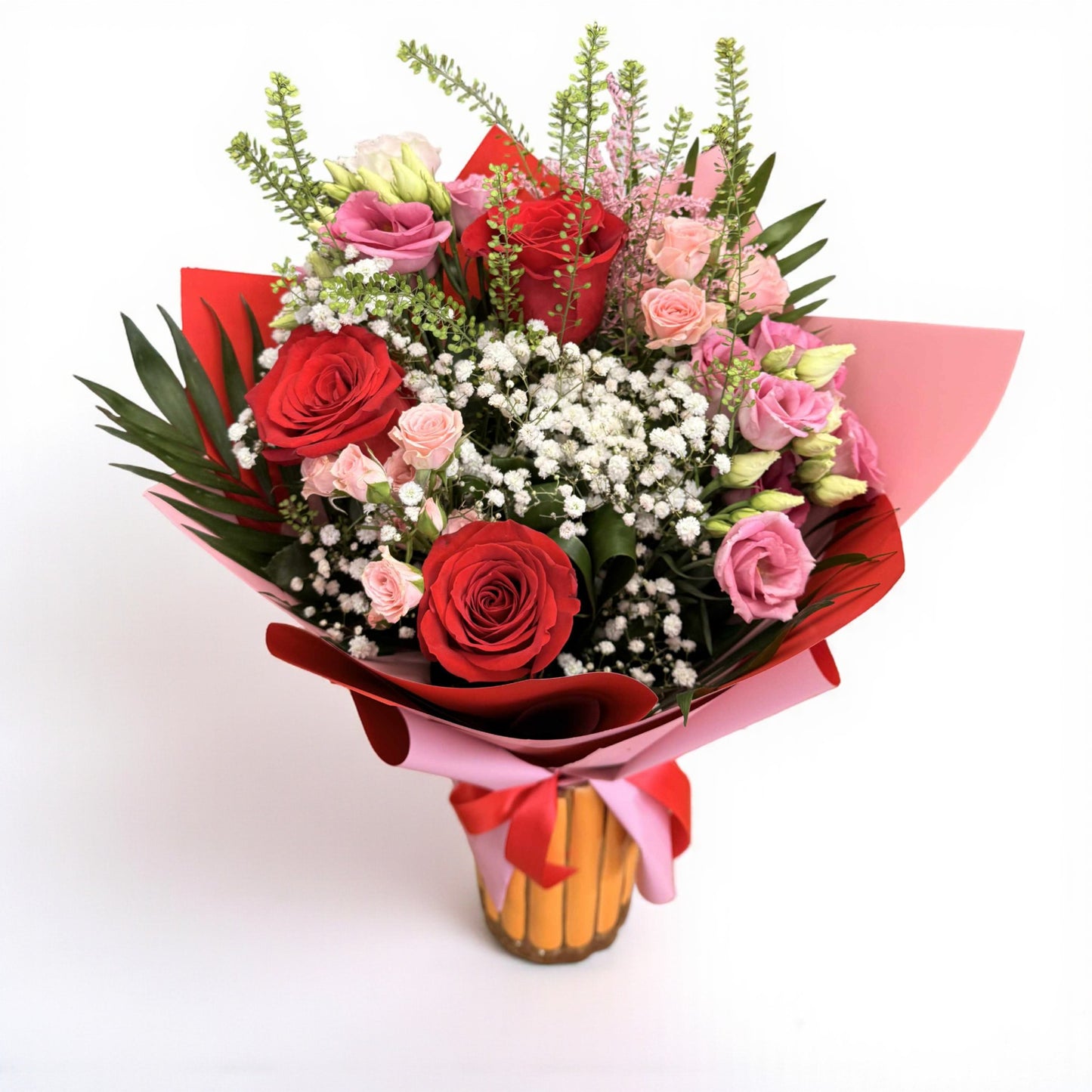 Buchet „Romantic Whisper” About Flowers