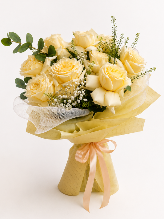 Buchet 9 Trandafiri Albi Candlelight