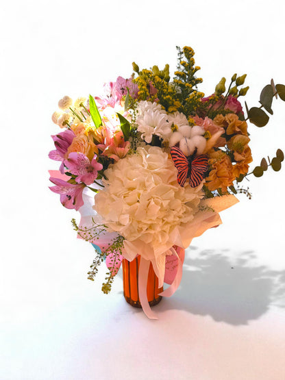 Buchet „Pastel Fantasy” – Armonie florală în nuanțe delicate